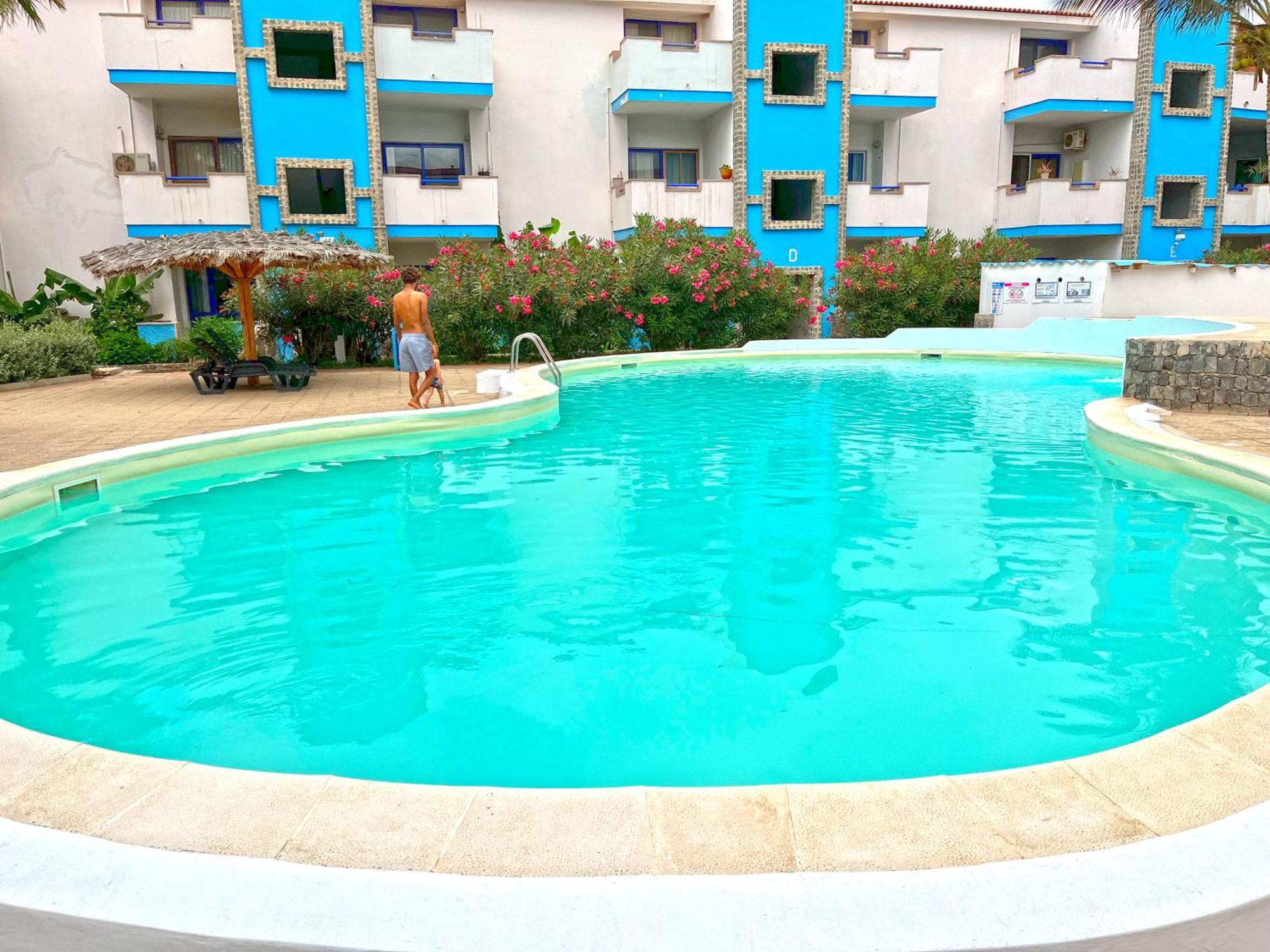 Apartamento L12a Bright, Well Furnished, Close To The And Village Centre